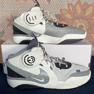 Nike Air Deldon "Together 
We Fly" Men’s
Basketball Shoe
Summit White/Pale Ivory